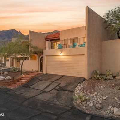 6300 N Camino Los Mochis, Tucson, AZ 85718