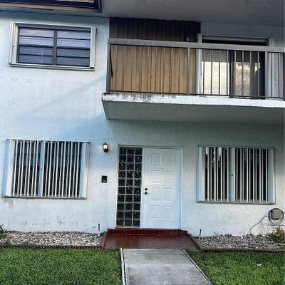 6896 Nw 169 Th St #124 G, Hialeah, FL 33015