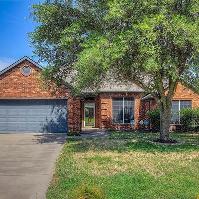 6905 Drew Ct, Greenville, TX 75402