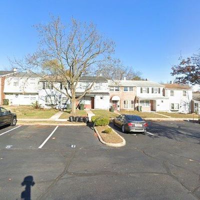 7 Roberts Pl, Willingboro, NJ 08046