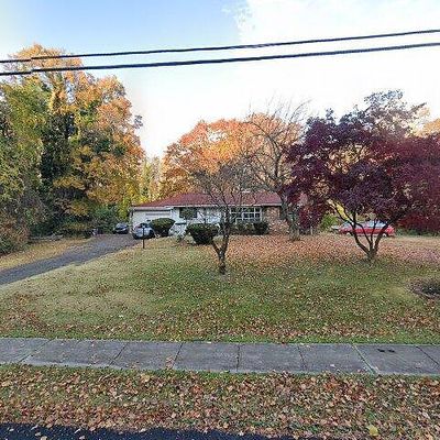 70 Peach St, Westville, NJ 08093