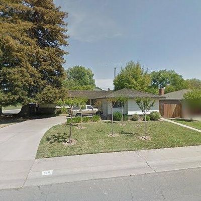 7037 El Sereno Cir, Sacramento, CA 95831