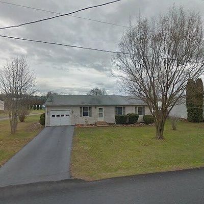 577 Weavers Mill Rd, Loysville, PA 17047