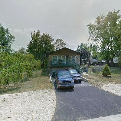 601 Clover Ln, Round Lake Beach, IL 60073