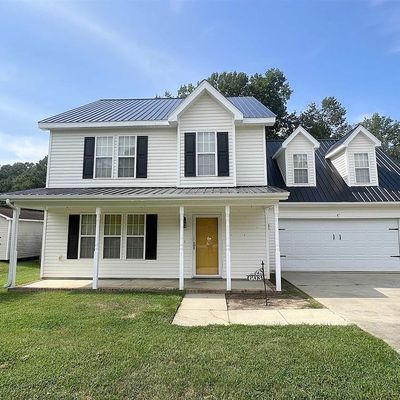 603 E Sanders St, Four Oaks, NC 27524