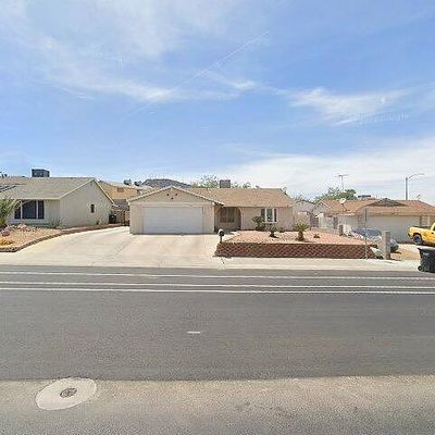 604 Greenway Rd, Henderson, NV 89002