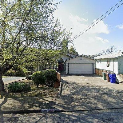 619 Edwards St, Crockett, CA 94525