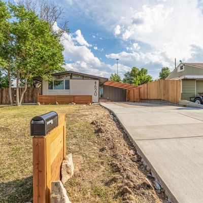 620 Bronco Rd, Denver, CO 80221