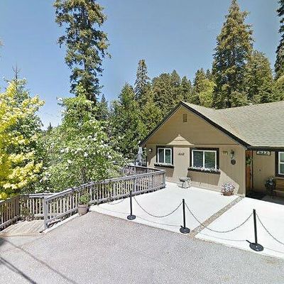 792 Lords Ln, Lake Arrowhead, CA 92352