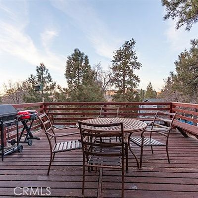 800 Plumas Ct, Big Bear City, CA 92314