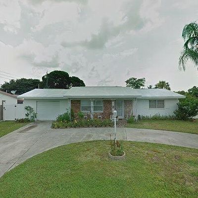 8101 120 Th St, Seminole, FL 33772