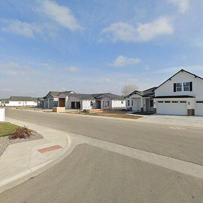 82 S Ravine Way, Nampa, ID 83687