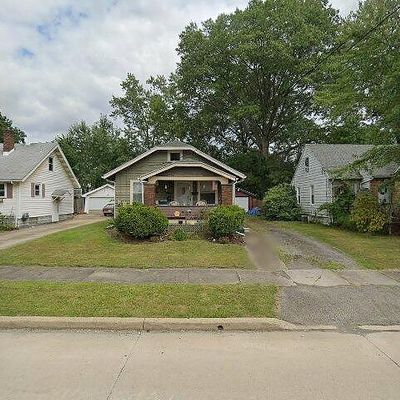 825 Kenmore Ave Se, Warren, OH 44484