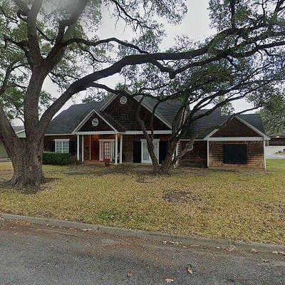 853 Northwood Rd, Fort Worth, TX 76107