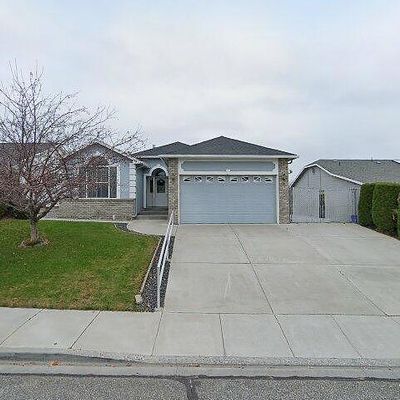 8548 W Canyon Ave, Kennewick, WA 99336