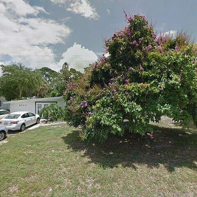 8717 Peggy Ave, Sarasota, FL 34231