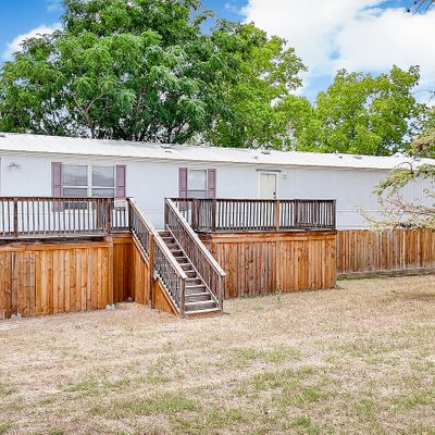 716 Lakeshore Dr S, Bandera, TX 78003