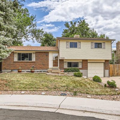 7228 Braun Ct, Arvada, CO 80005