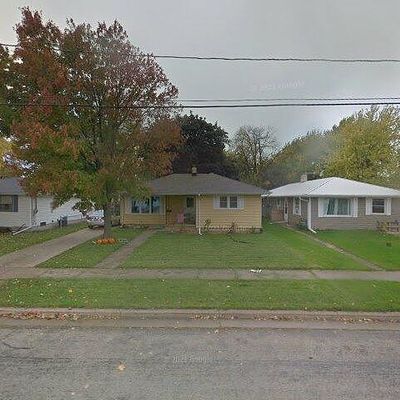 740 Warsaw St, Menasha, WI 54952