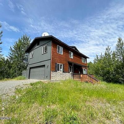 740 S Beaver Lake Road, Big Lake, AK 99652