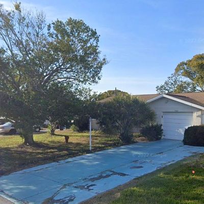 7601 Spirea Dr, Port Richey, FL 34668