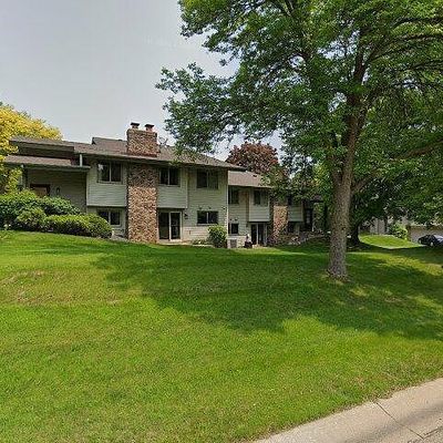 9801 Dorset Ln, Eden Prairie, MN 55347