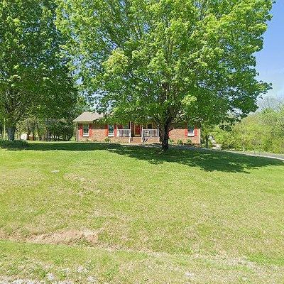 918 Cothran Rd, Columbia, TN 38401