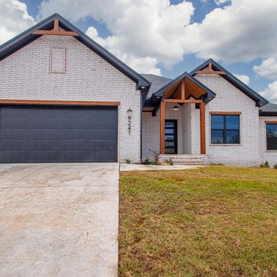 9241 Wooddale Drive, Sherwood, AR 72120