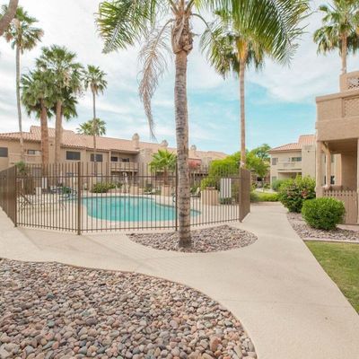 930 N Mesa Dr, Mesa, AZ 85201