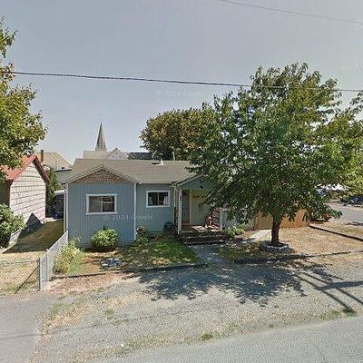 94 S 5 Th St, Creswell, OR 97426