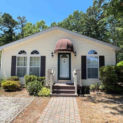 95 Hickory Ln, Mays Landing, NJ 08330