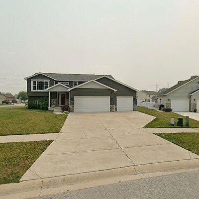 1059 Lakeview Dr, Hobart, IN 46342