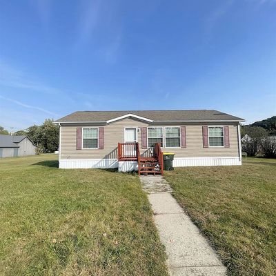 107 S 5 Th St, Avoca, WI 53506