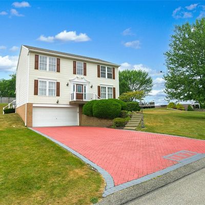 107 Valley View Dr, Rostraver Township, PA 15012