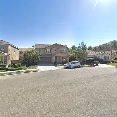 10891 Clover Cir, Corona, CA 92883