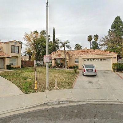 10949 Poppy Field Cir, Moreno Valley, CA 92557