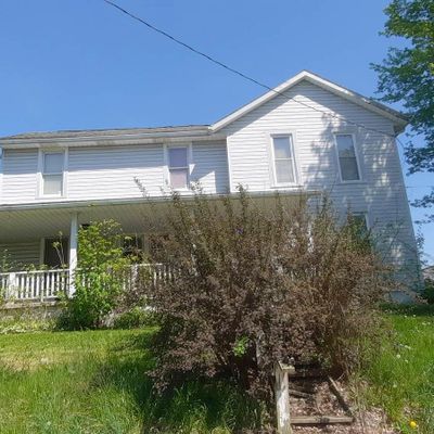 11 Bailey St, Savannah, OH 44874