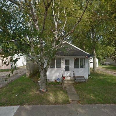 110 S Walnut St, Mishawaka, IN 46544