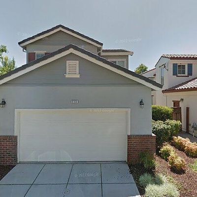 110 W Invitar Ln, Tracy, CA 95391