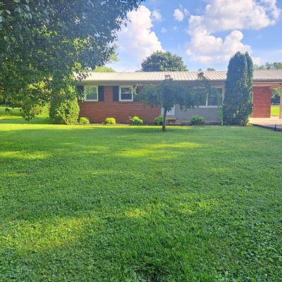 111 Mulberry Dr, Lafayette, TN 37083