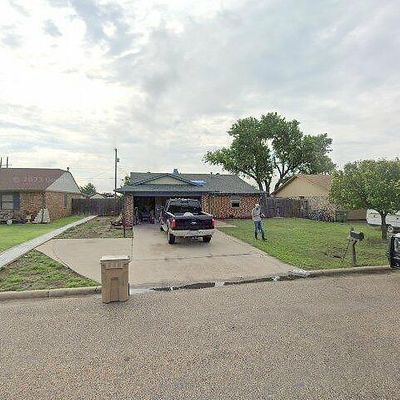 112 Wilshire St, Borger, TX 79007