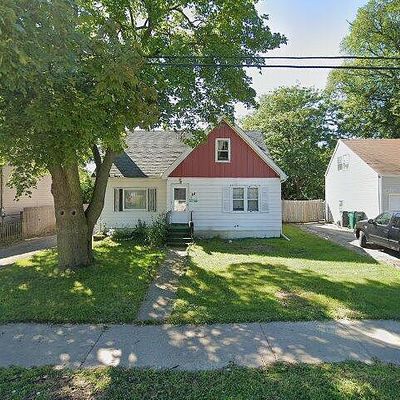 114 Keller Ave, Waukegan, IL 60085