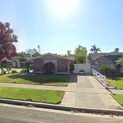 11442 Martha Ann Dr, Los Alamitos, CA 90720