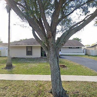 11500 Nw 15 Th St, Pembroke Pines, FL 33026