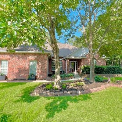 102 Clear Springs Dr, Montgomery, TX 77356