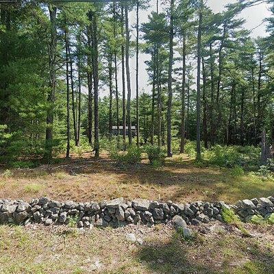 1024 Walnut Plain Rd, Rochester, MA 02770