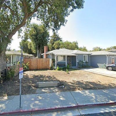 1028 Newbridge St, East Palo Alto, CA 94303