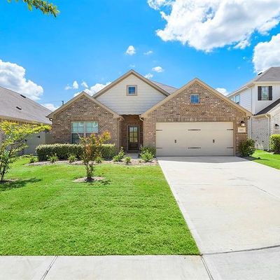 10325 S Goshawk Trl, Conroe, TX 77385