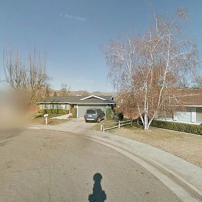 1270 Ohio Pl, Porterville, CA 93257