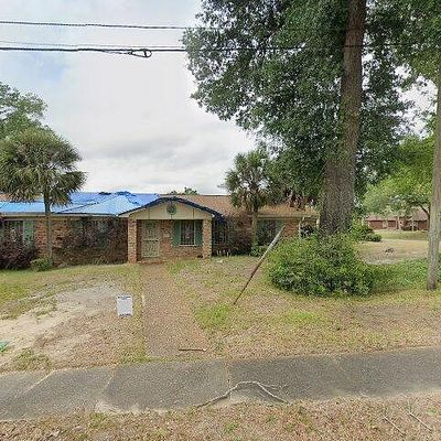 1271 N A St, Pensacola, FL 32501